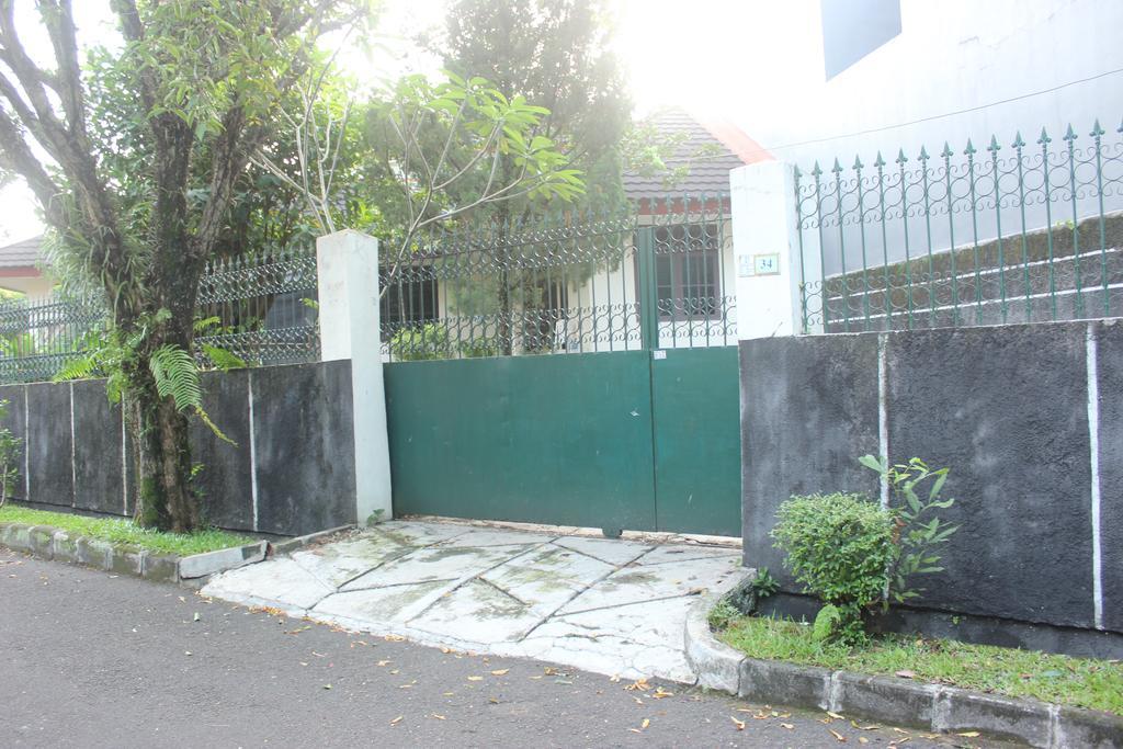 RiverRun Home Bogor Extérieur photo